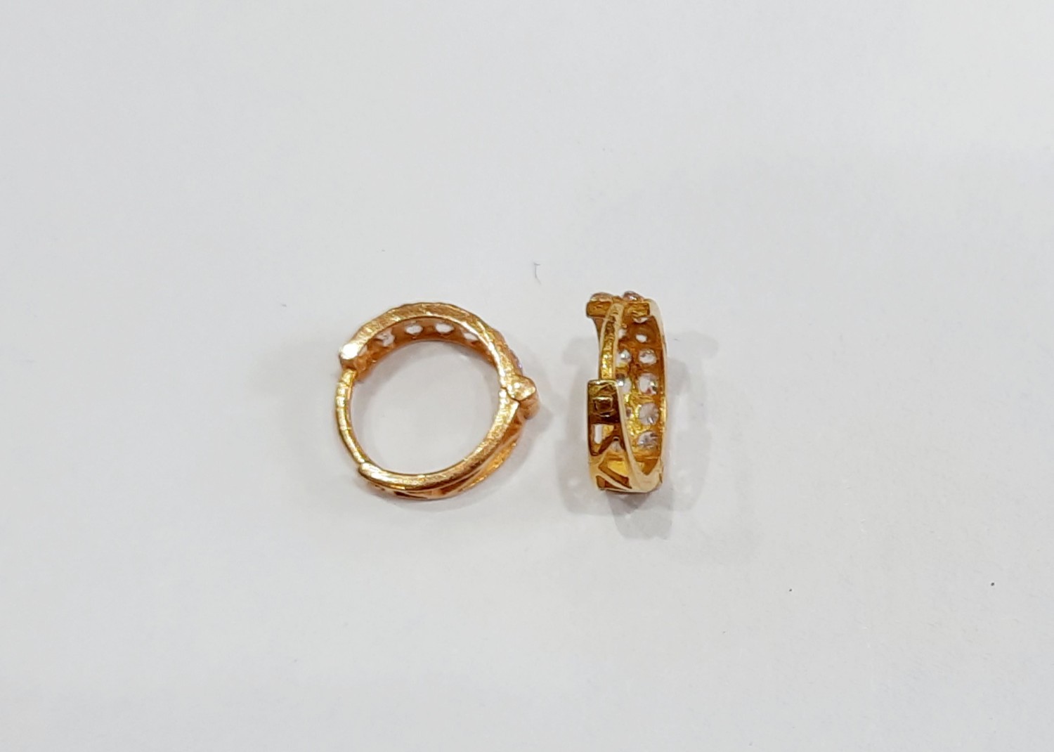 Saniya Mirza Style Bali (Single Line Stones)